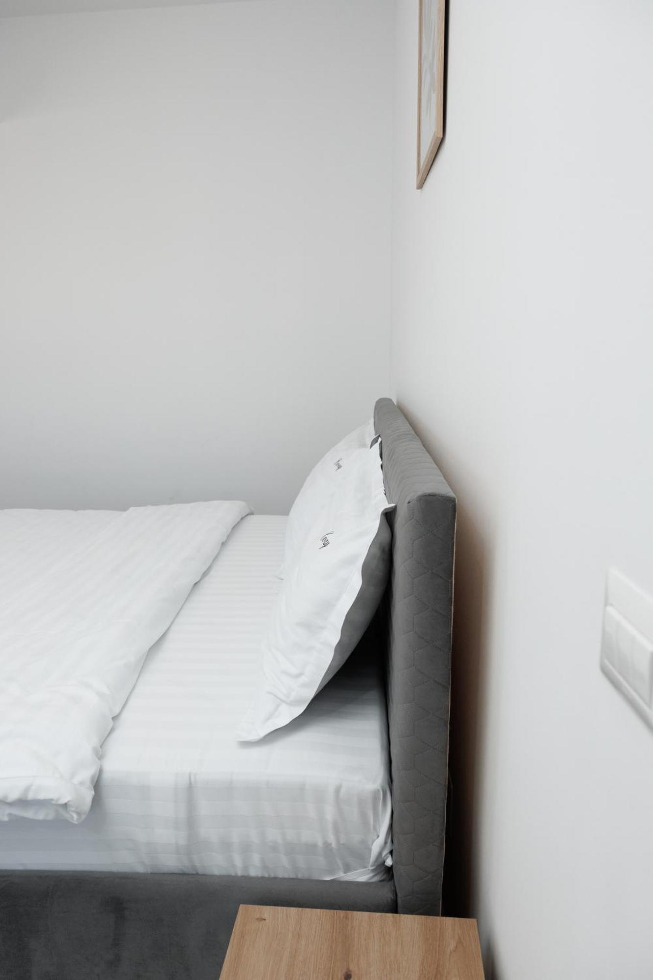 Cozy Aparthotel K Suceava Exterior foto