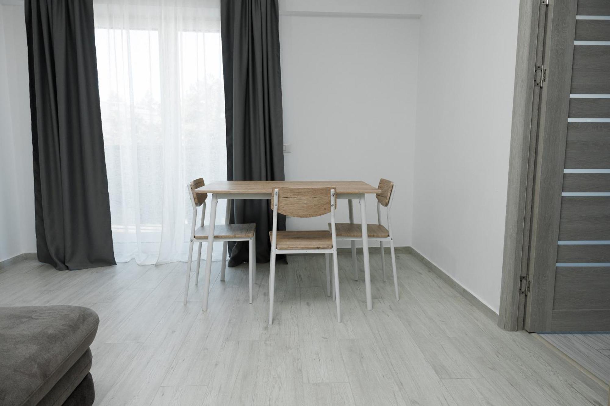 Cozy Aparthotel K Suceava Exterior foto
